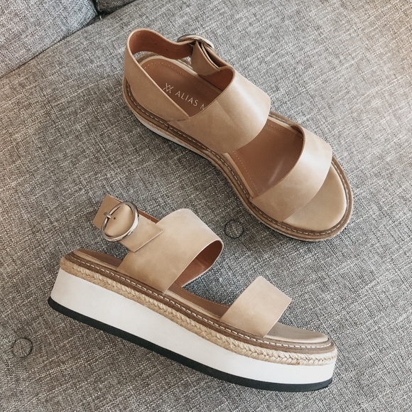 alias mae platform sandals